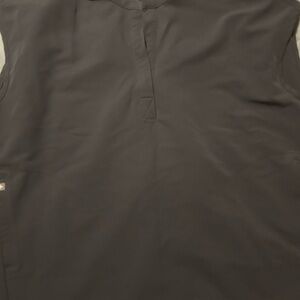 Figs Women’s Rafaella scrub top